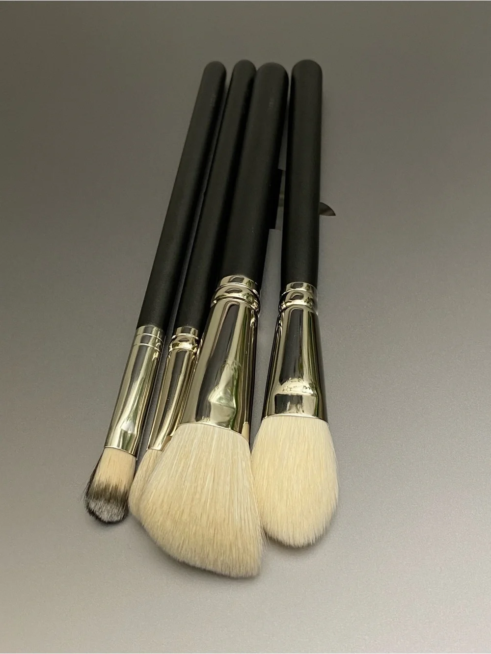 MAC Brush bundle ~ 234, 217S, 168S, 133S